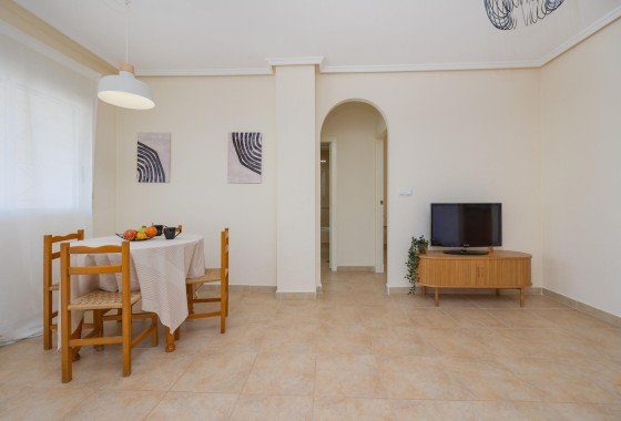 Wiederverkauf - Wohnung / Apartment -
Torrevieja - Aguas Nuevas