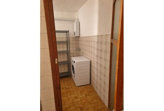 Resale - Apartment / Flat -
Pinoso - Inland