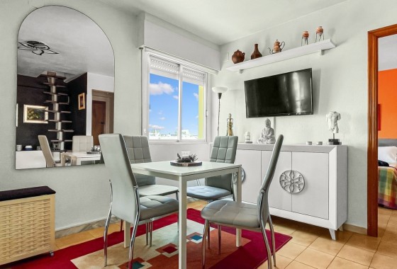 Wiederverkauf - Wohnung / Apartment -
Torrevieja - Mar Azul