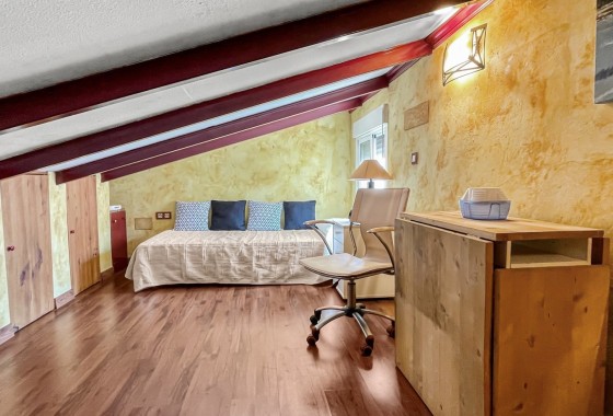 Wiederverkauf - Wohnung / Apartment -
Torrevieja - Mar Azul