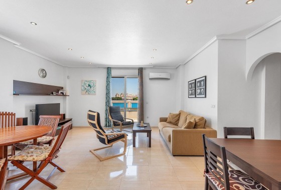 Herverkoop - Appartement / Flat -
Torrevieja - Estacion de autobuses