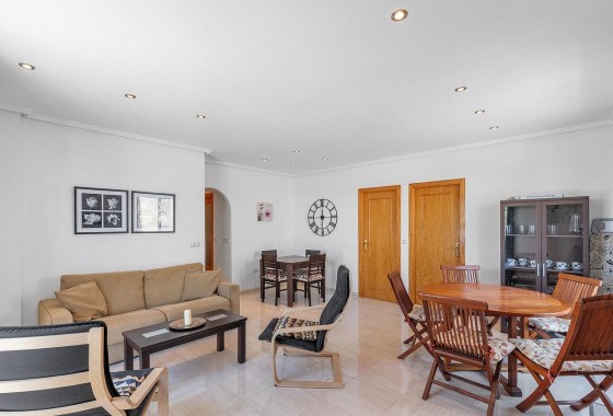 Herverkoop - Appartement / Flat -
Torrevieja - Estacion de autobuses