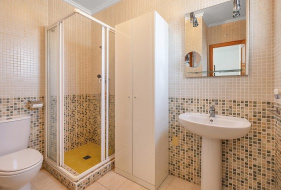 Herverkoop - Appartement / Flat -
Torrevieja - Estacion de autobuses