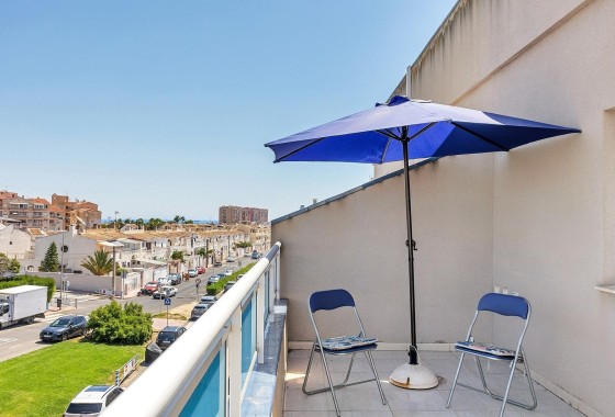 Herverkoop - Appartement / Flat -
Torrevieja - Estacion de autobuses