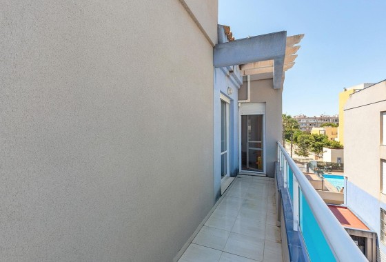 Herverkoop - Appartement / Flat -
Torrevieja - Estacion de autobuses