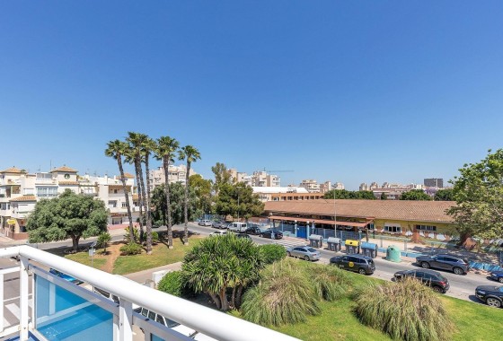 Herverkoop - Appartement / Flat -
Torrevieja - Estacion de autobuses