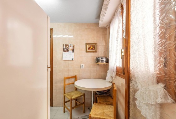 Sprzedaż - Apartament / Mieszkanie -
Torrevieja - Estacion de autobuses