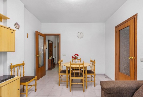Sprzedaż - Apartament / Mieszkanie -
Torrevieja - Estacion de autobuses
