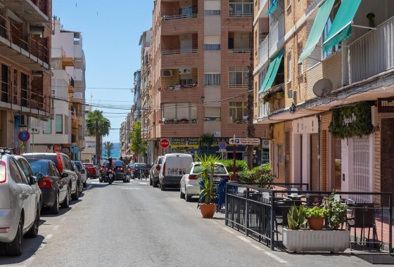 Sprzedaż - Apartament / Mieszkanie -
Torrevieja - Estacion de autobuses