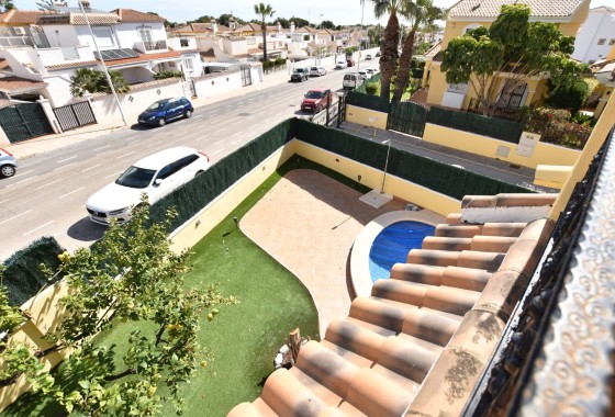 Herverkoop - Vrijstaande Villa -
Orihuela Costa - Los Dolses