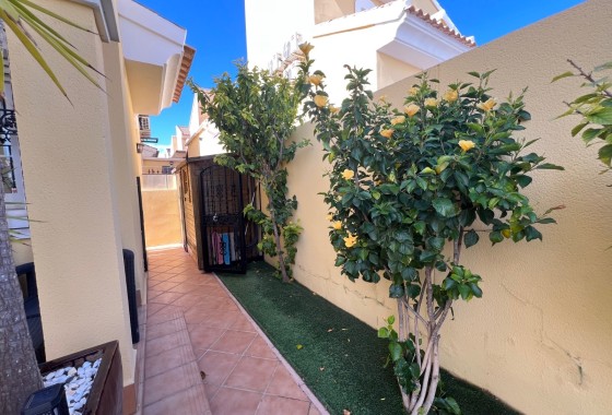 Herverkoop - Vrijstaande Villa -
Orihuela Costa - Los Dolses