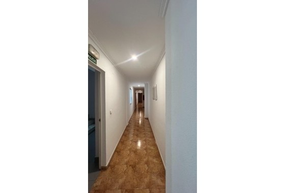 Wiederverkauf - Wohnung / Apartment -
Torrevieja - Parque de las Naciones