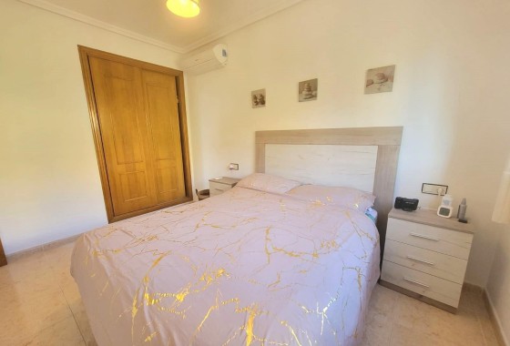 Resale - Semi Detached Villa -
Los Montesinos - Los Montesinos - Urb. La Herrada