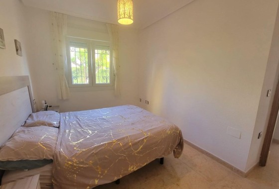 Resale - Semi Detached Villa -
Los Montesinos - Los Montesinos - Urb. La Herrada