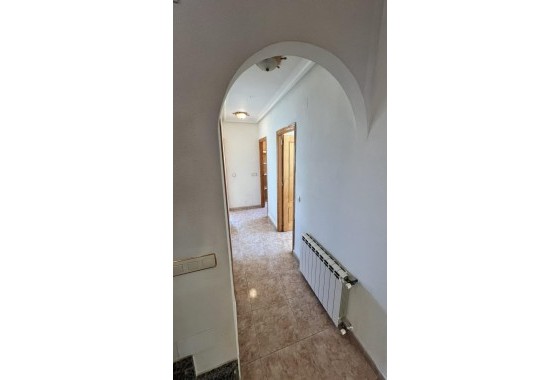 Herverkoop - Halfvrijstaande villa -
Torrevieja - Aguas Nuevas