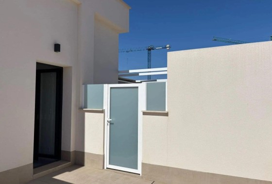 Herverkoop - Appartement / Flat -
Torrevieja - Las Piscinas Naturales