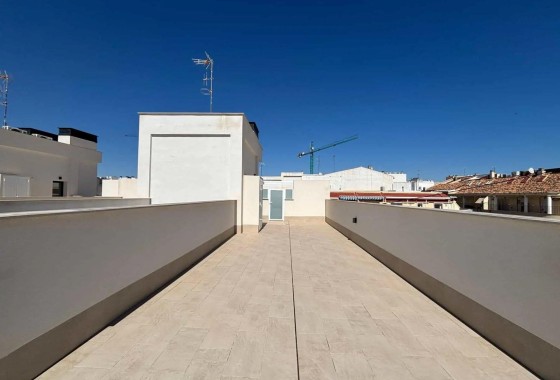 Herverkoop - Appartement / Flat -
Torrevieja - Las Piscinas Naturales