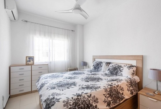 Venta - Chalet Independiente -
Torrevieja - La Mata