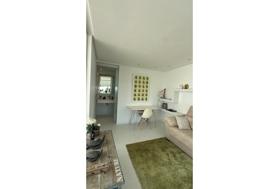 Venta - Apartamento / Piso -
Orihuela Costa - Costa Blanca