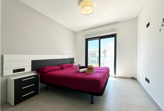 Herverkoop - Appartement / Flat -
Guardamar del Segura - El Raso