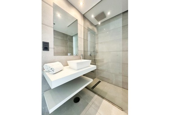 Herverkoop - Appartement / Flat -
Guardamar del Segura - El Raso