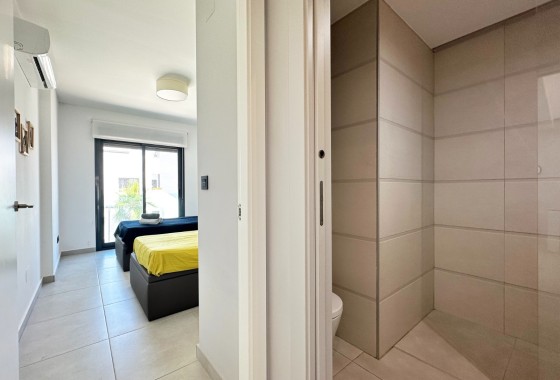 Herverkoop - Appartement / Flat -
Guardamar del Segura - El Raso