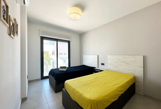 Herverkoop - Appartement / Flat -
Guardamar del Segura - El Raso