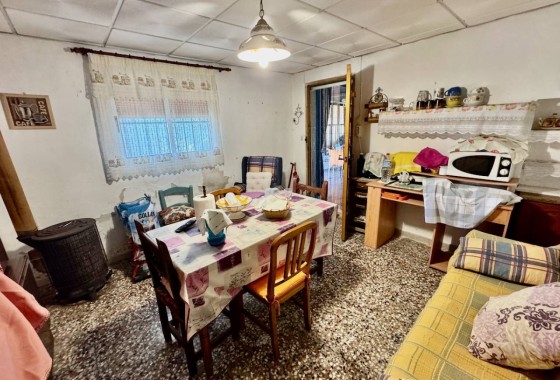 Venta - Finca / Casa de campo -
Guardamar del Segura