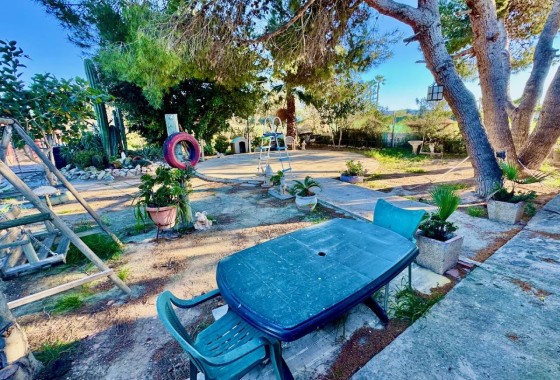 Venta - Finca / Casa de campo -
Guardamar del Segura