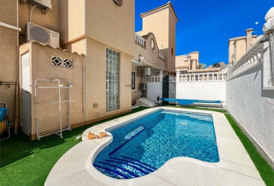 Revente - Maison de ville -
Orihuela Costa - Villamartín