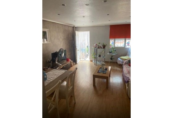 Resale - Detached Villa -
Redován - PUEBLO