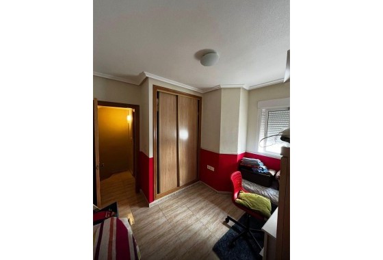 Resale - Detached Villa -
Redován - PUEBLO