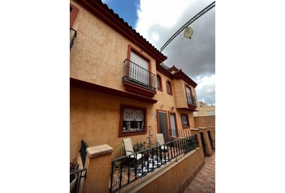 Resale - Detached Villa -
Redován - PUEBLO