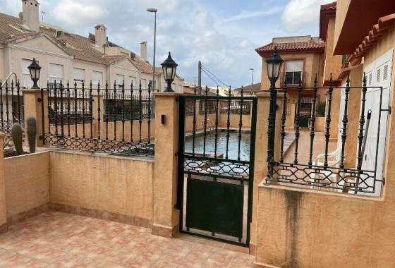 Resale - Detached Villa -
Redován - PUEBLO