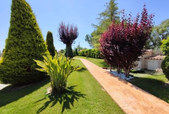 Revente - Finca / Propriété rurale -
Aspe