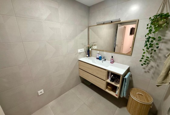 Resale - Apartment / Flat -
Torrevieja