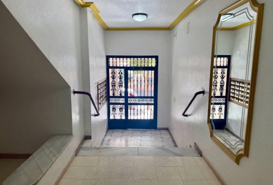 Resale - Apartment / Flat -
Torrevieja