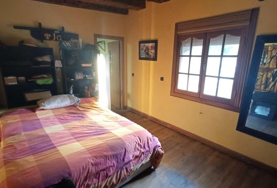 Venta - Finca / Casa de campo -
Gea y Truyols
