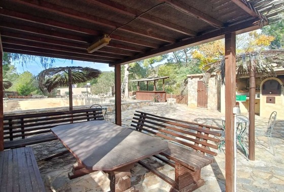Venta - Finca / Casa de campo -
Gea y Truyols