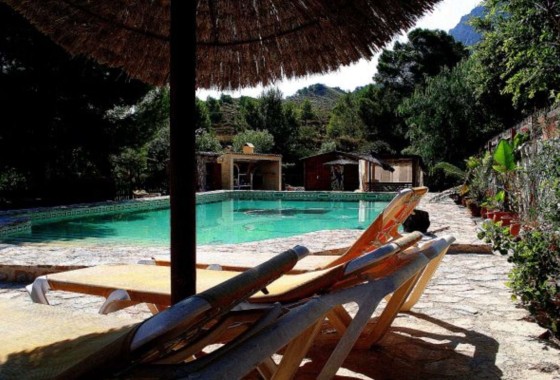 Venta - Finca / Casa de campo -
Gea y Truyols