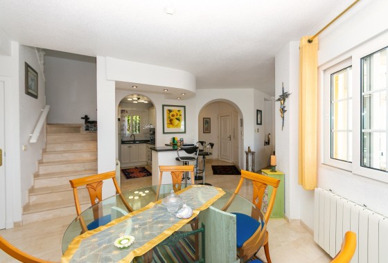 Revente - Villa Individuelle -
Villamartín - Rioja