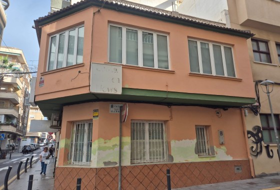 Resale - Commercial -
Torrevieja - Torrevieja Centro