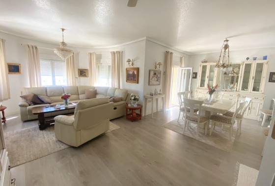 Venta - Chalet Independiente -
Ciudad Quesada - Rojales - Ciudad Quesada