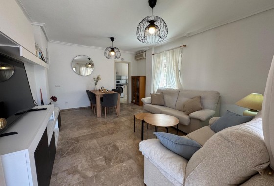 Resale - Apartment / Flat -
Torrevieja - La Siesta - El Salado - Torreta