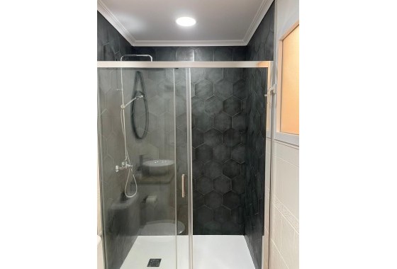 Herverkoop - Appartement / Flat -
Albatera