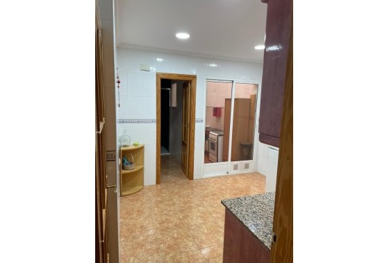 Herverkoop - Appartement / Flat -
Albatera