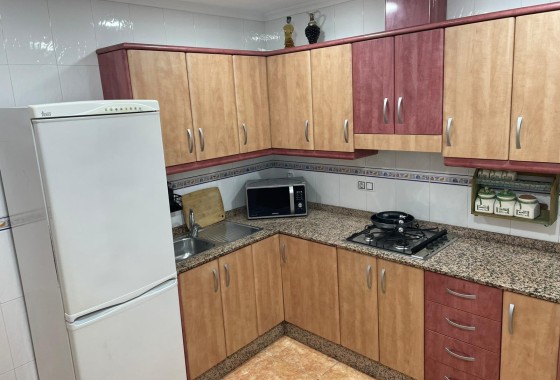 Herverkoop - Appartement / Flat -
Albatera