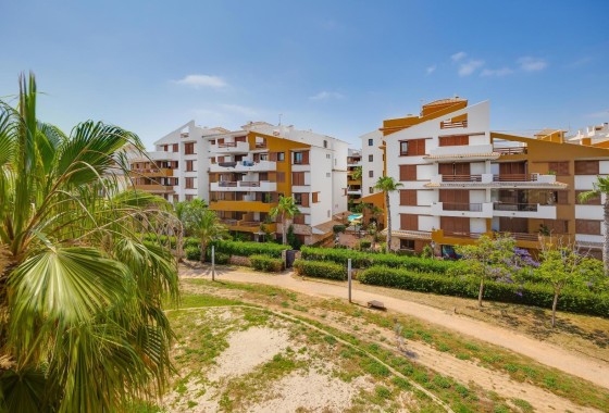 Venta - Apartamento / Piso -
Torrevieja - Punta Prima