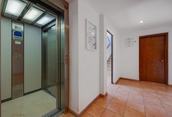 Venta - Apartamento / Piso -
Torrevieja - Punta Prima