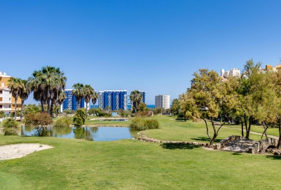 Venta - Apartamento / Piso -
Torrevieja - Punta Prima